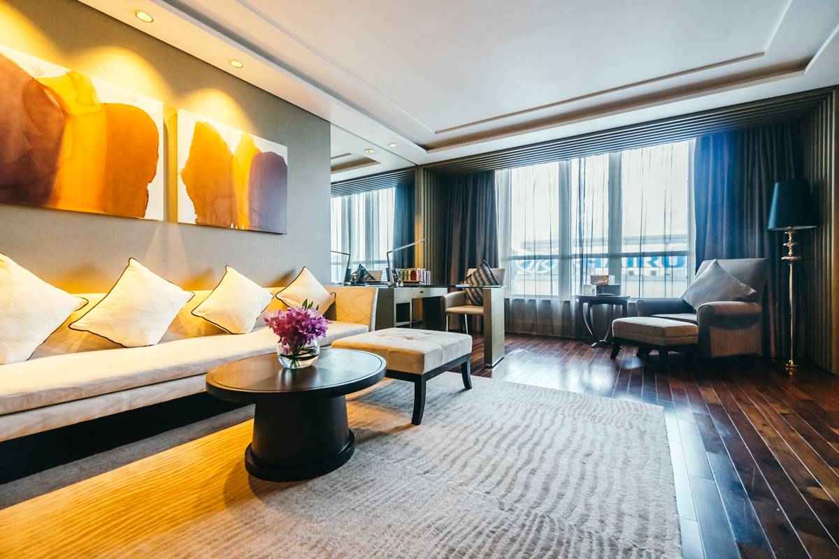 Discover Luxury Room for Rent in Nonthaburi Affordable Upscale near Bangkok 2