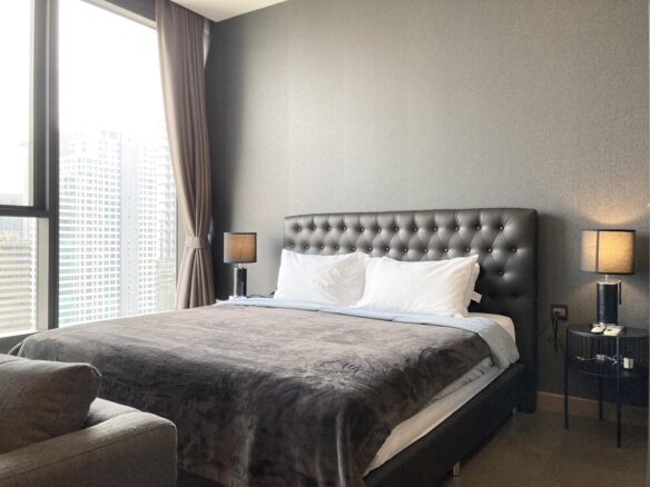 Throne Property The Esse at Singha Complex 5