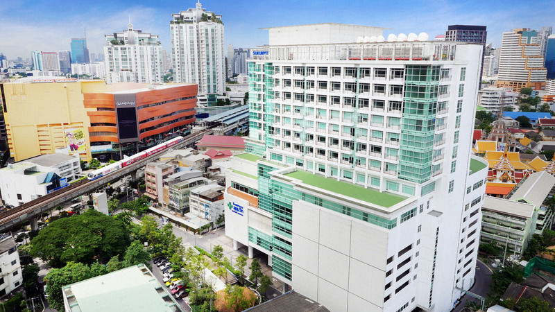 sukhumvit hospital (1)